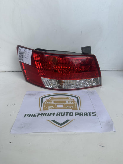 2005  NF Left Taillight