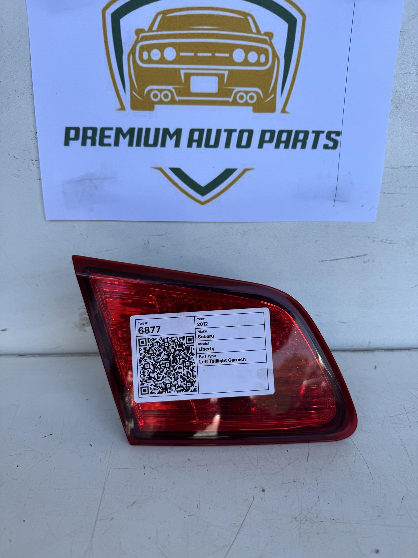 2012  V BM Left Taillight Garnish