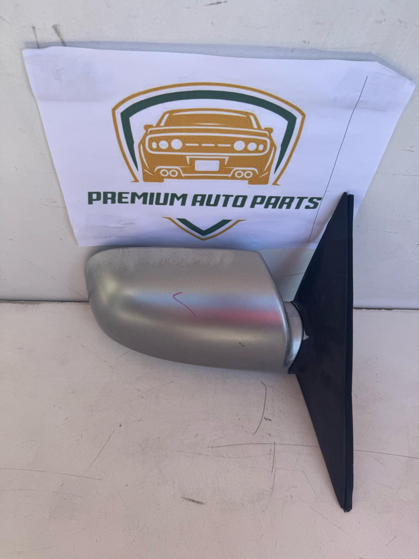 2008 Hyundai Sonata NF Right Door Mirror