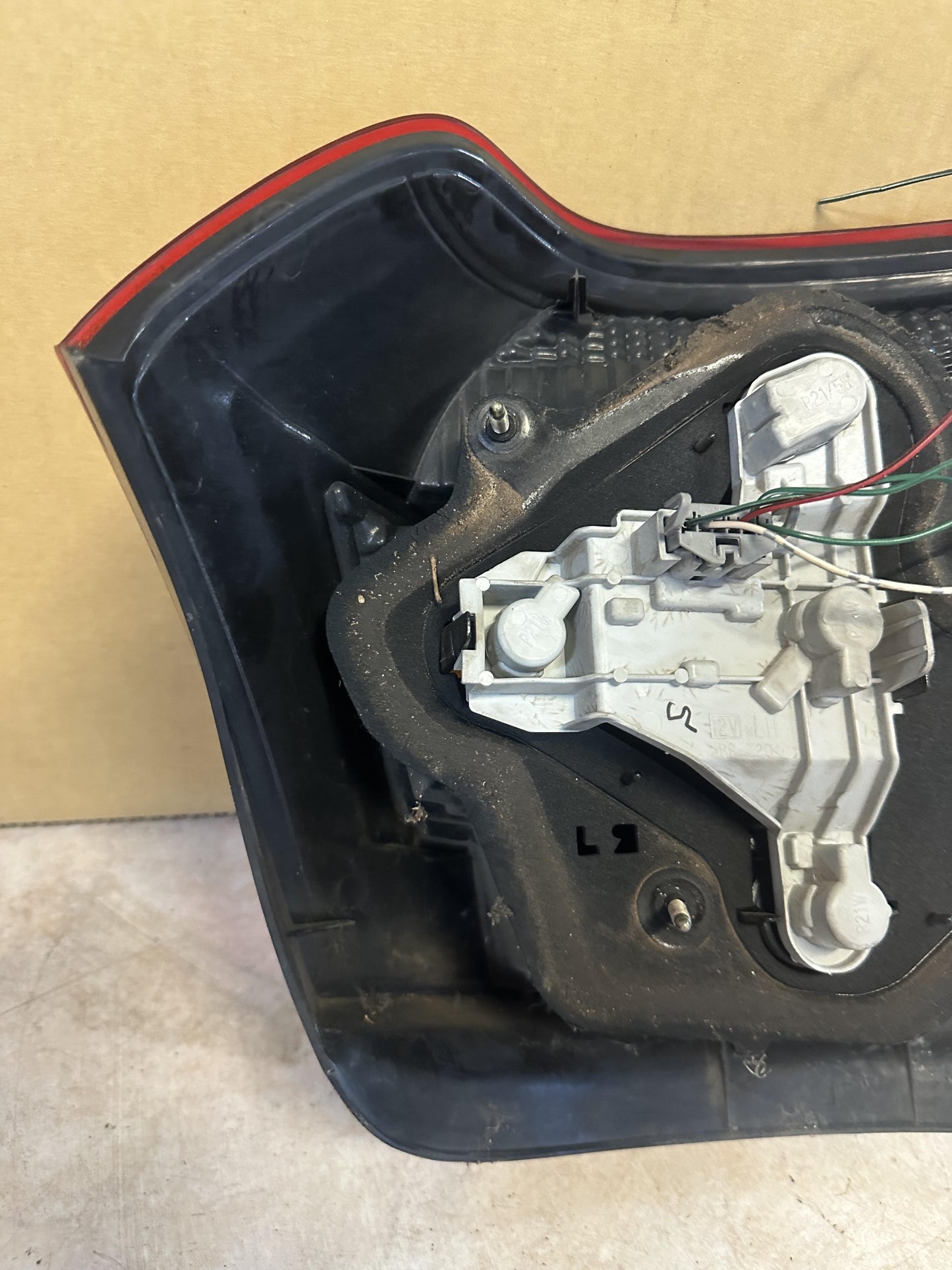2004  Corolla Left Taillight