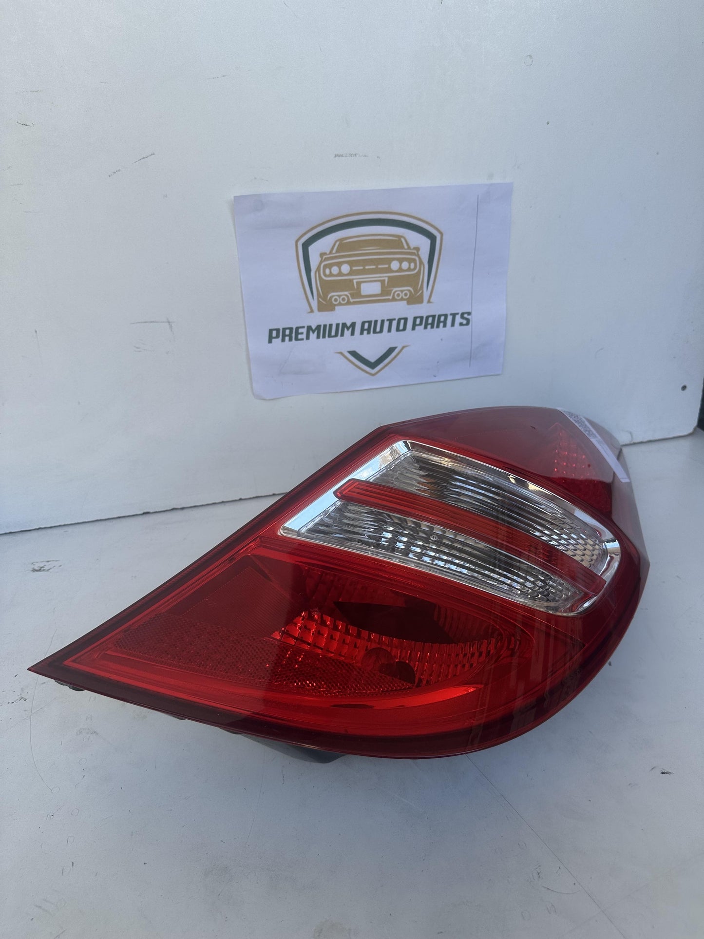 2011  GL(Middle-low grade) Right Taillight