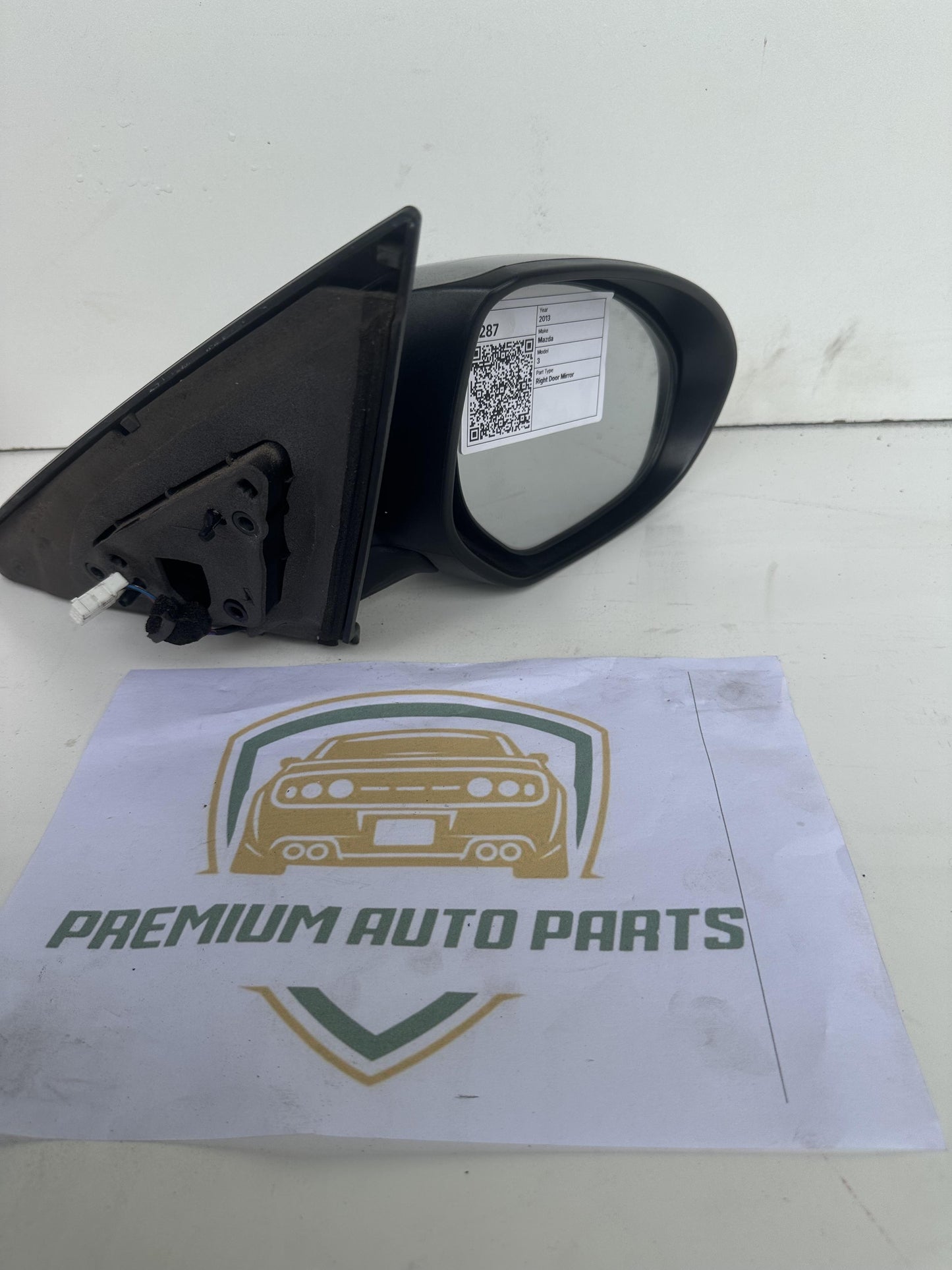 2013  II BL Right Door Mirror