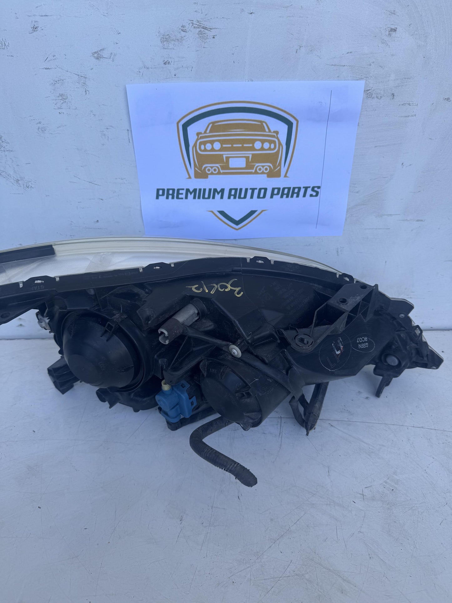 2014  B17 Left Headlight