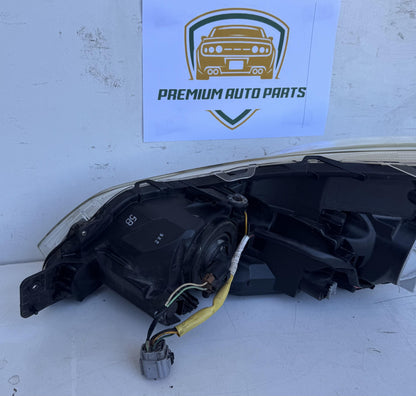 2012  V BM Right Headlight