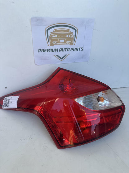 2013   Left Taillight