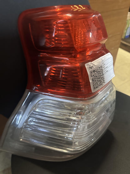 2011   Left Taillight