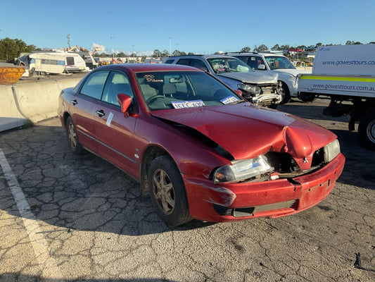 Mitsubishi 
Magna