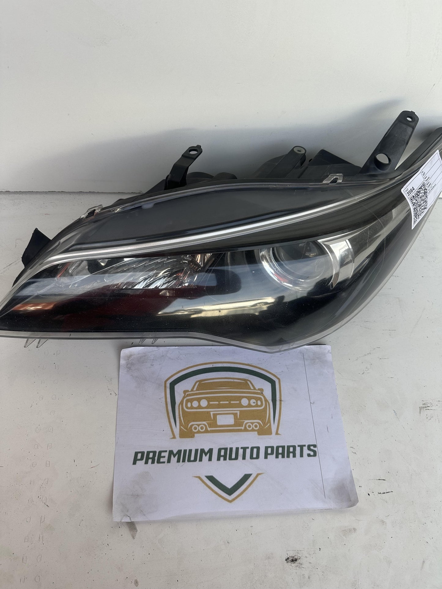 2017   Left Headlight