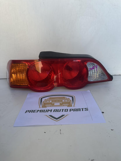 2004   Left Taillight