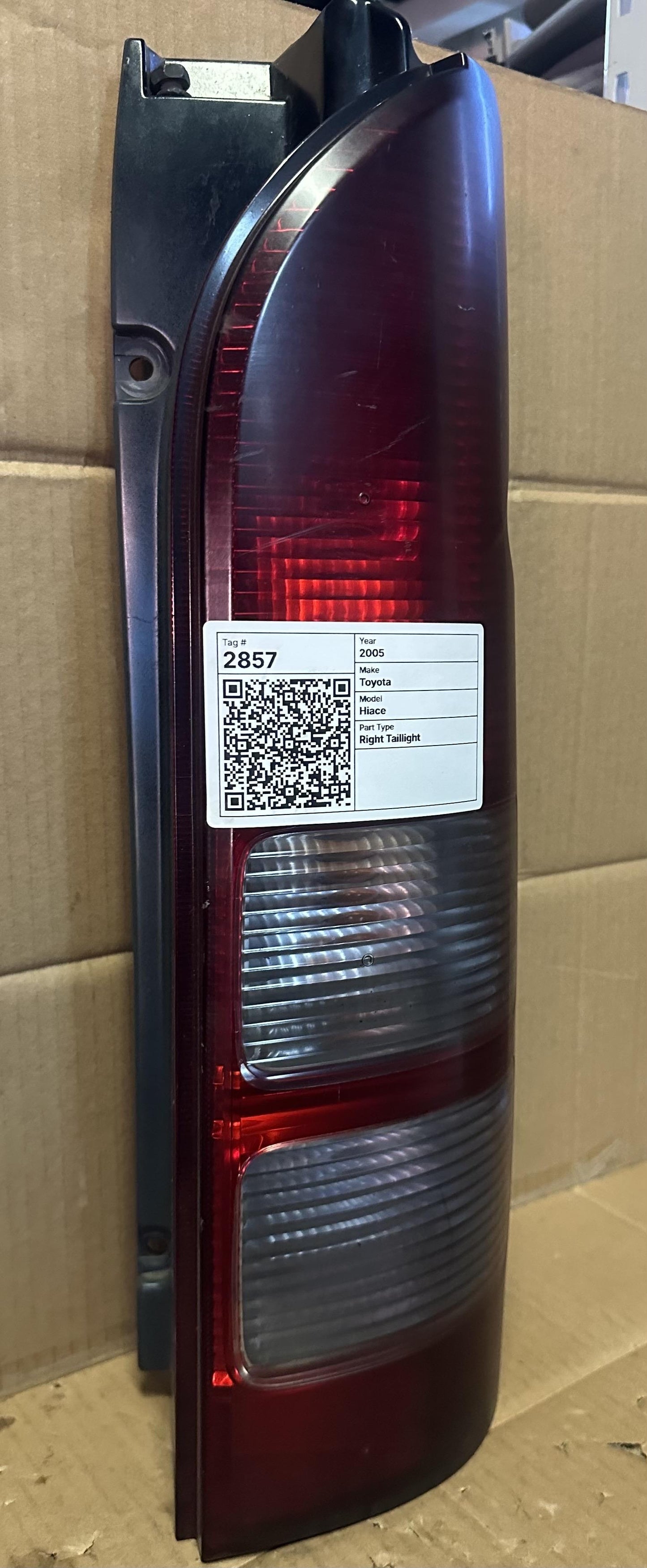 2005   Right Taillight