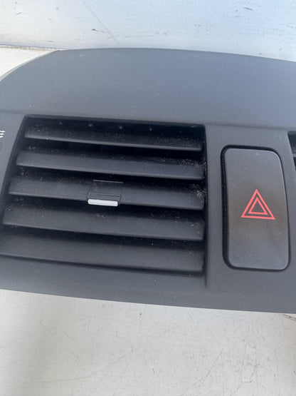 2008   Dash Vent