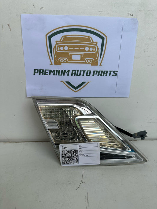2010  V40 Left Boot Light