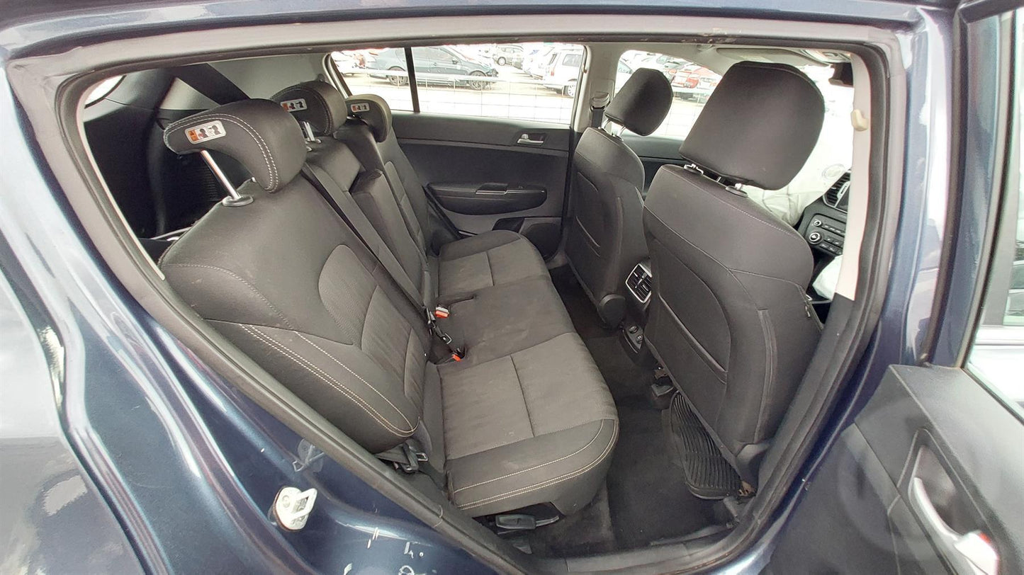 Kia 
Sportage