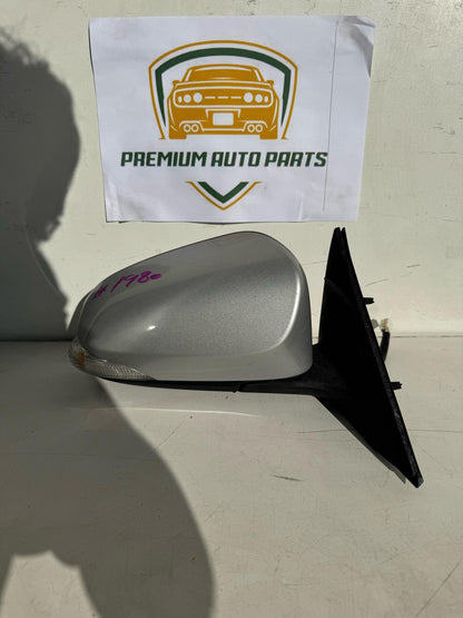 2013   Right Door Mirror