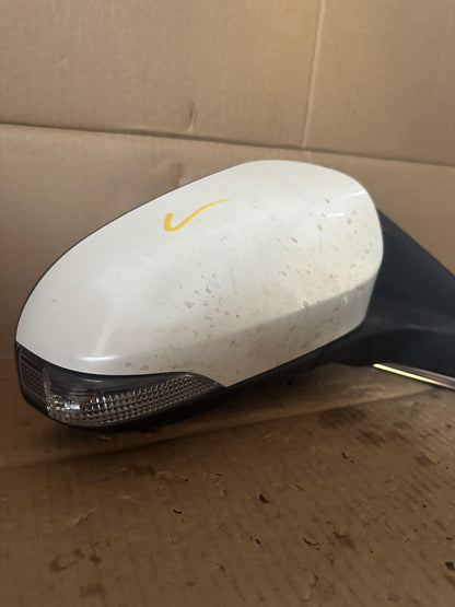 2016   Right Door Mirror