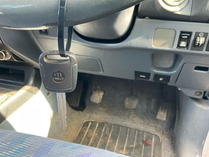 Toyota 
Land Cruiser