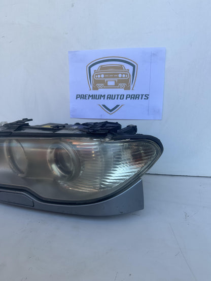 2004  E46 Right Headlight