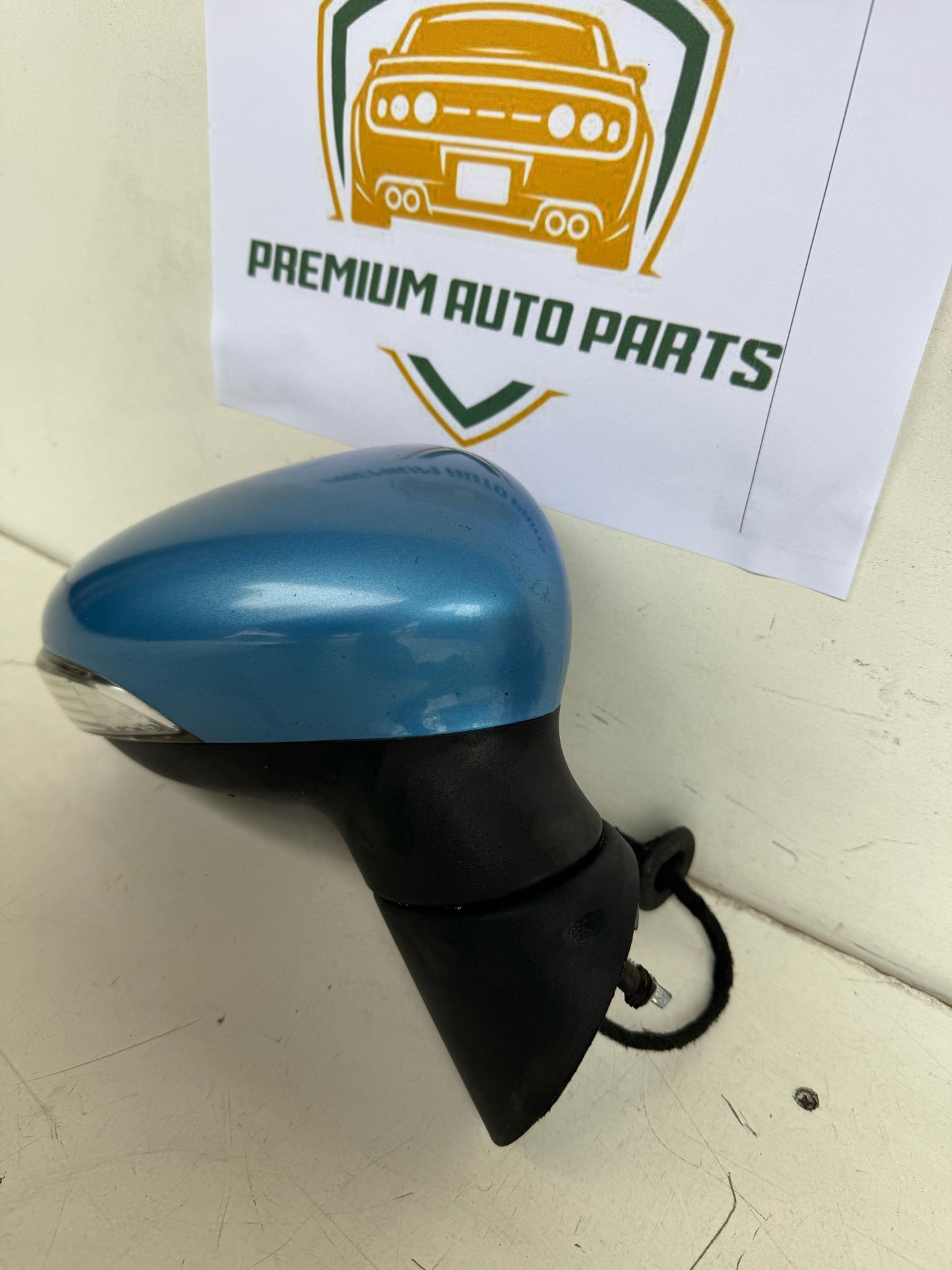 2009   Right Door Mirror