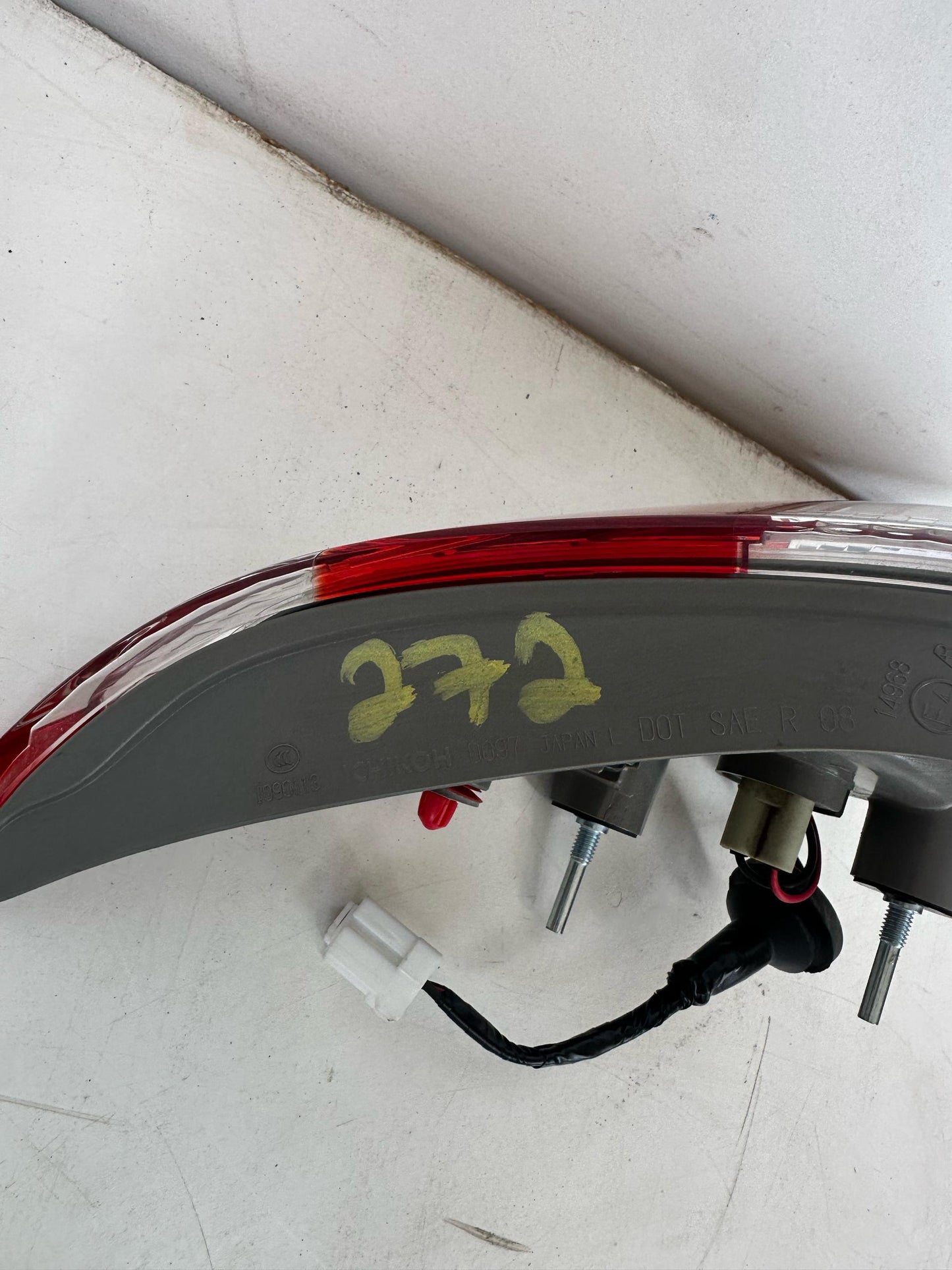 2012 Nissan MuranoII Z51 Left Boot Light