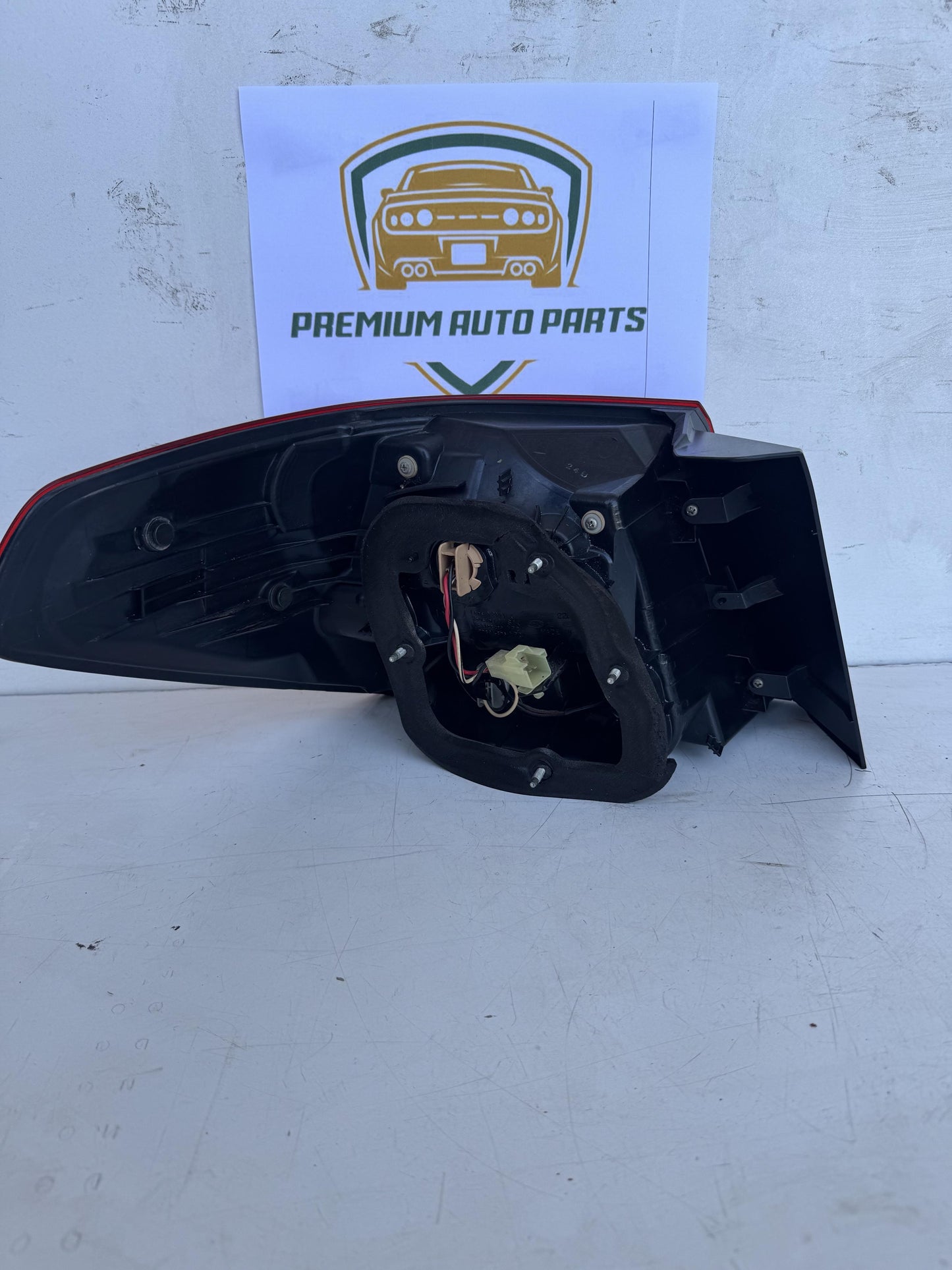 2012  V BM Right Taillight