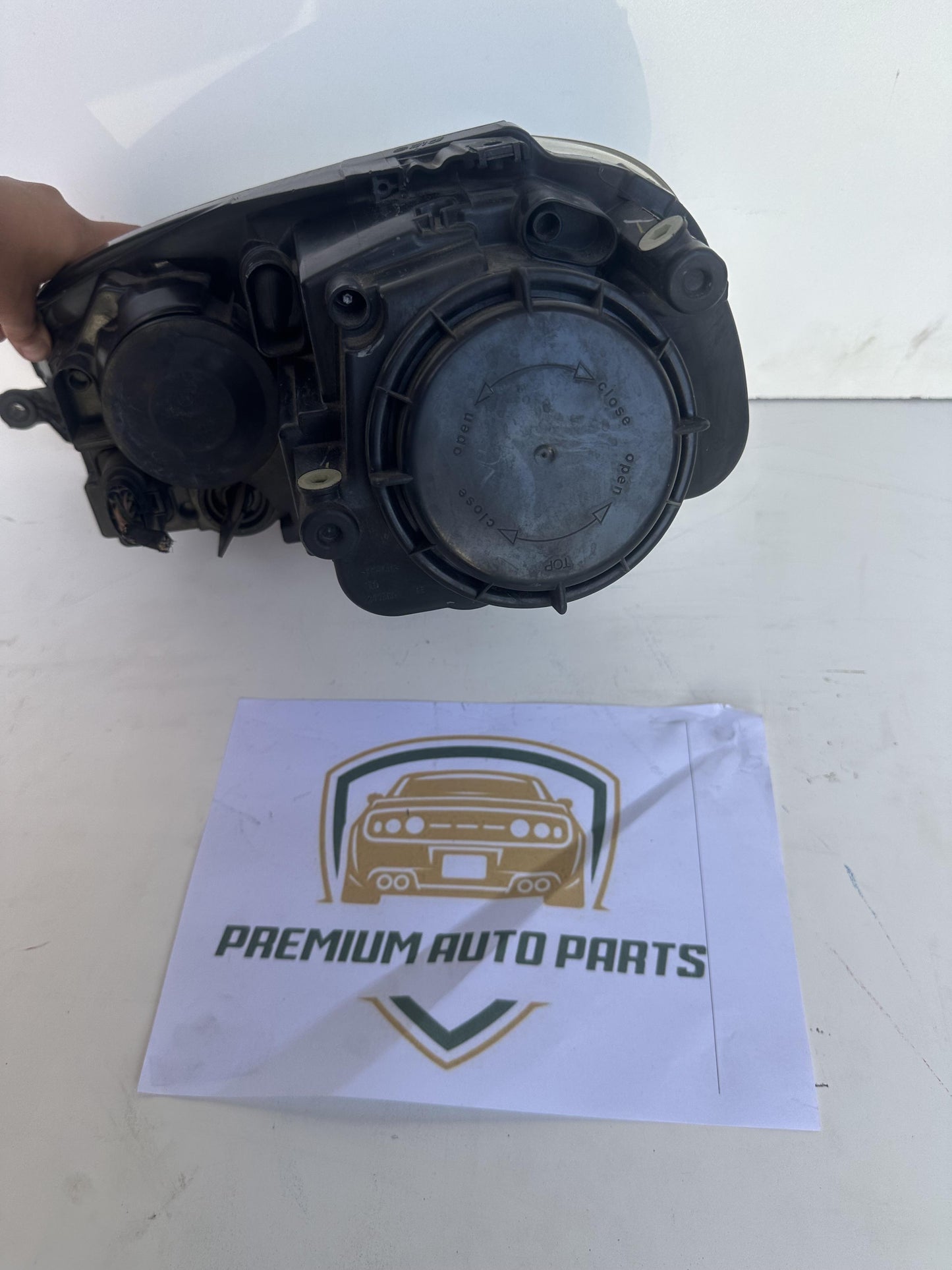 2007  MK5 - 1K Right Headlight