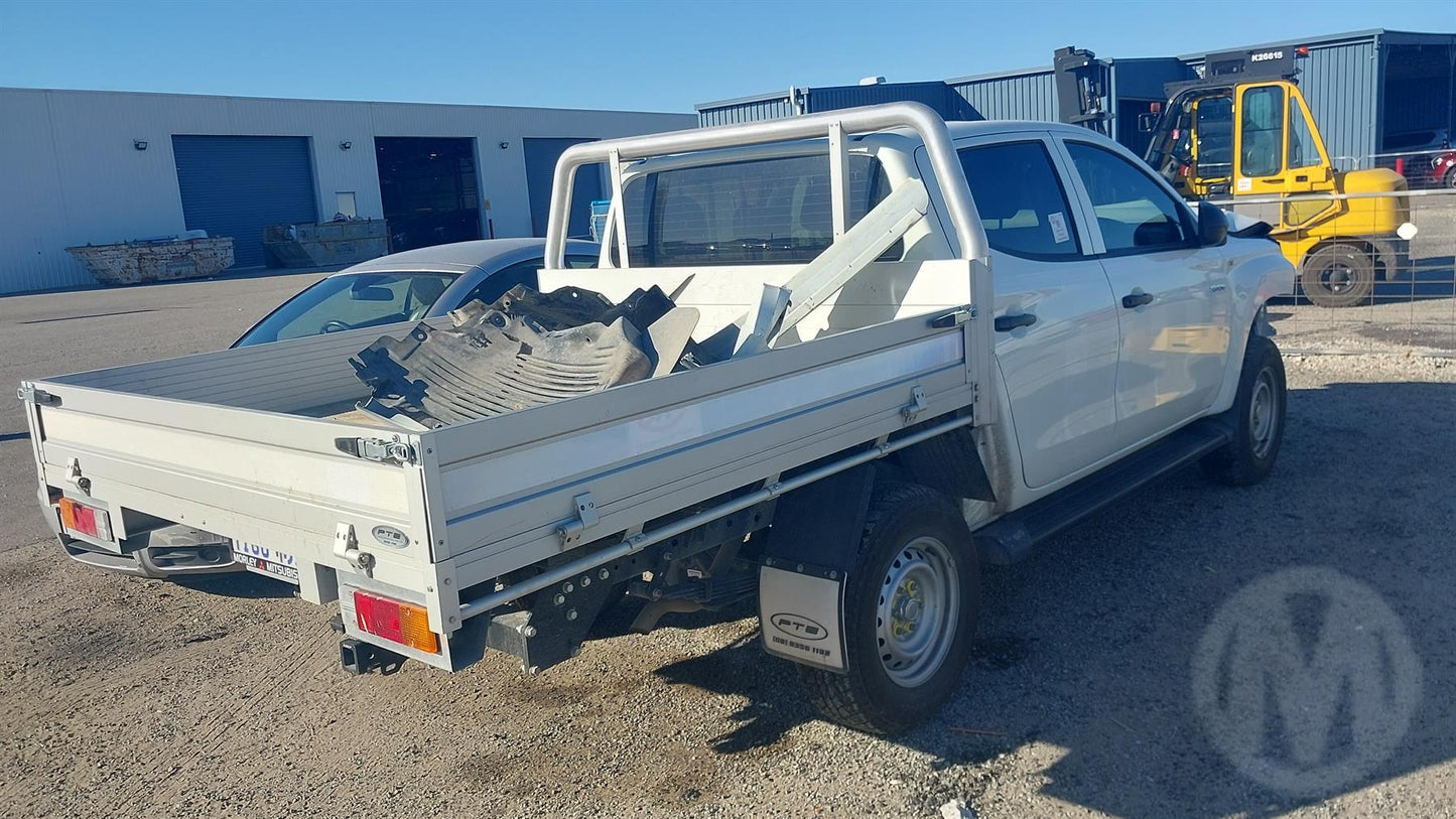 Mitsubishi 
Triton