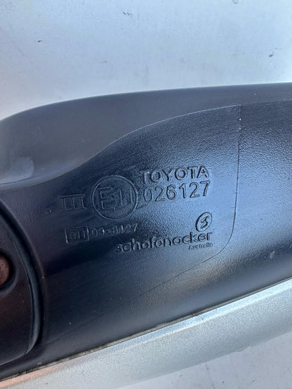 2010 Toyota Aurion Right Door Mirror