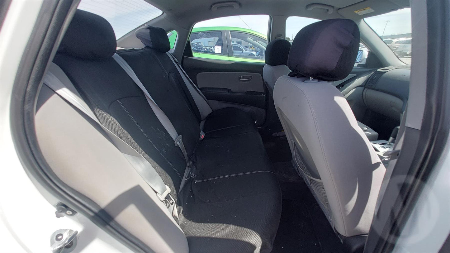 Hyundai 
Elantra