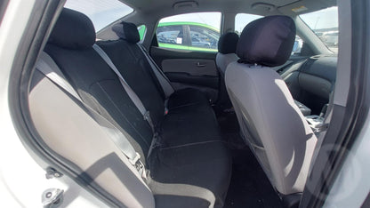 Hyundai 
Elantra