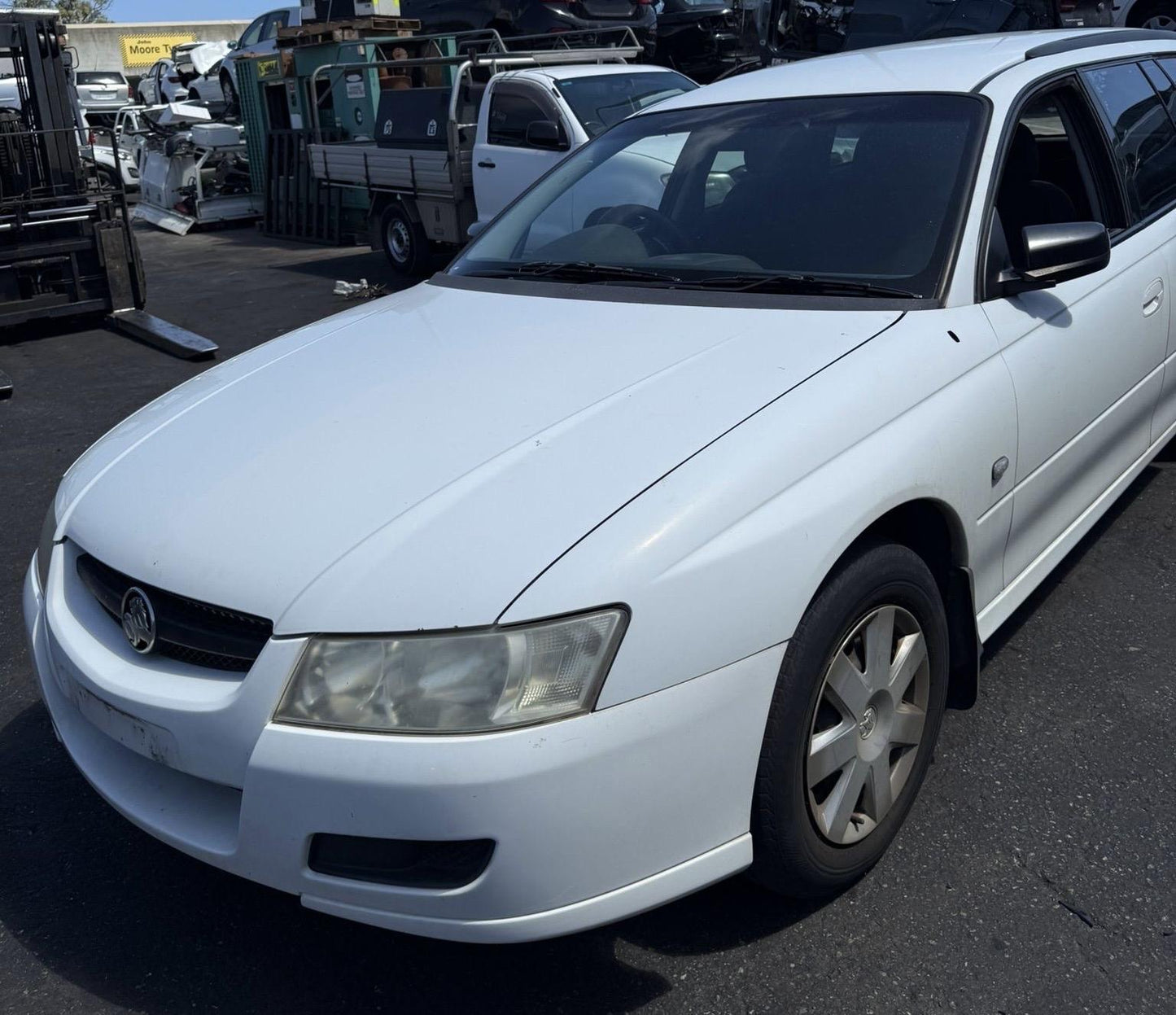 2006 Holden Commodore   
Holden
Commodore