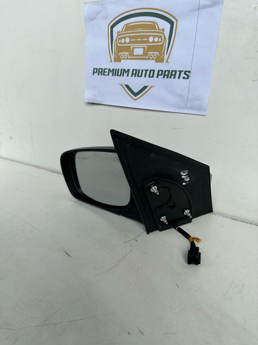 2014  CR Left Door Mirror