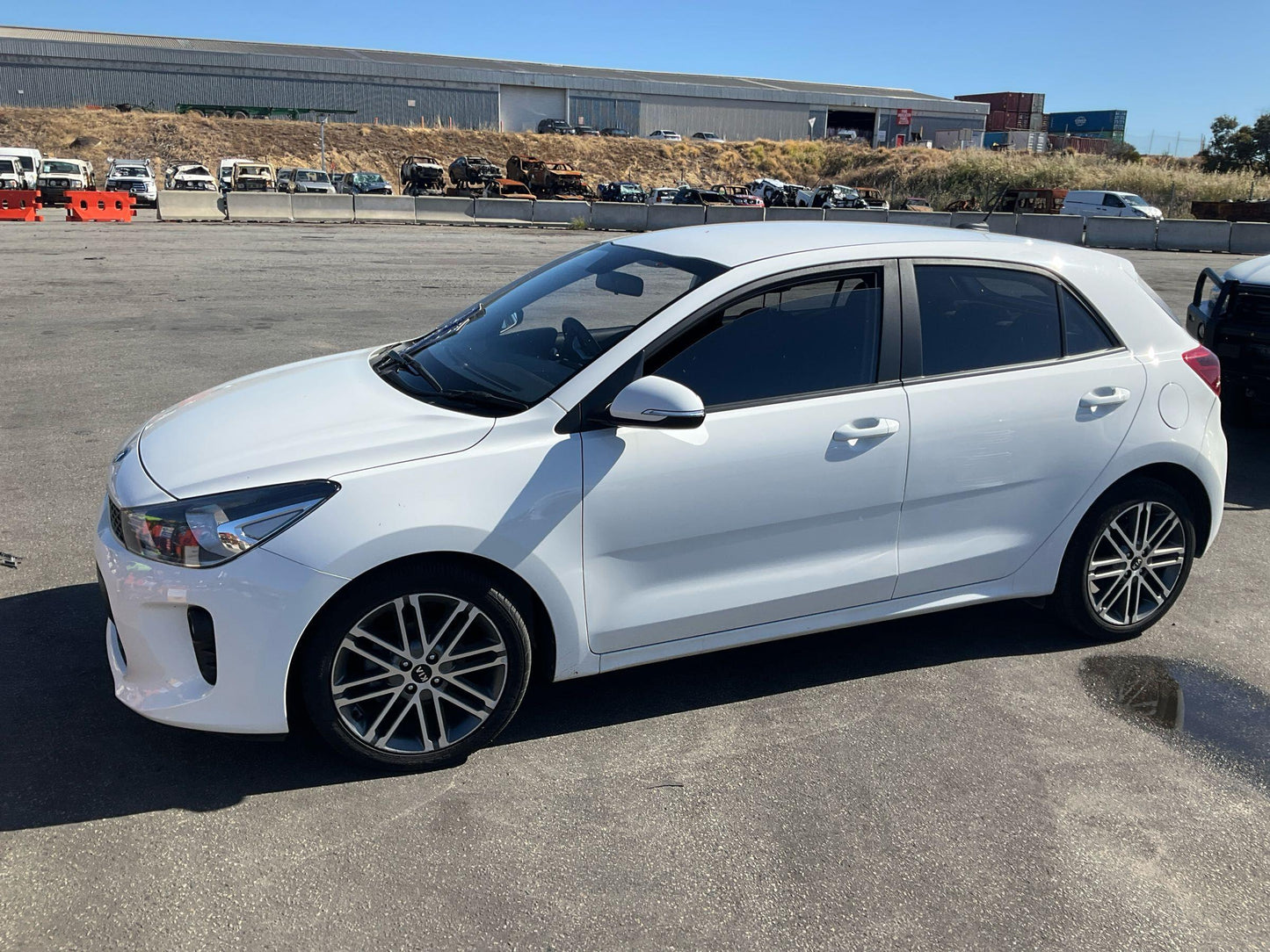 2019 Kia Rio  YBHatchback 
Kia
Rio