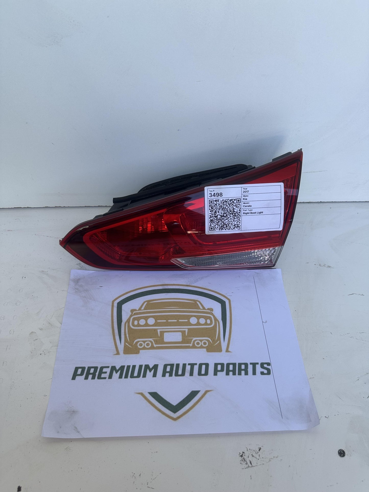 2017  YD Right Boot Light