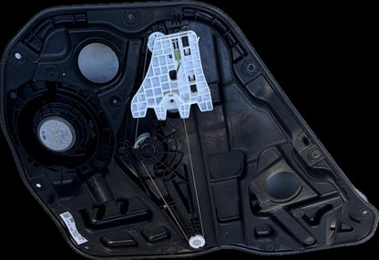 2022   Right Rear Window Regulator/Motor
