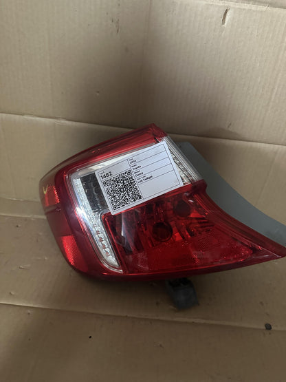 2014  Camry Left Taillight
