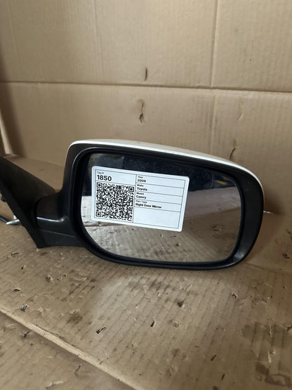 2009  XV40 Right Door Mirror