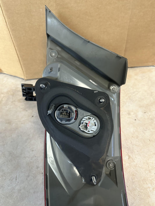 2016  ASV50R Left Taillight