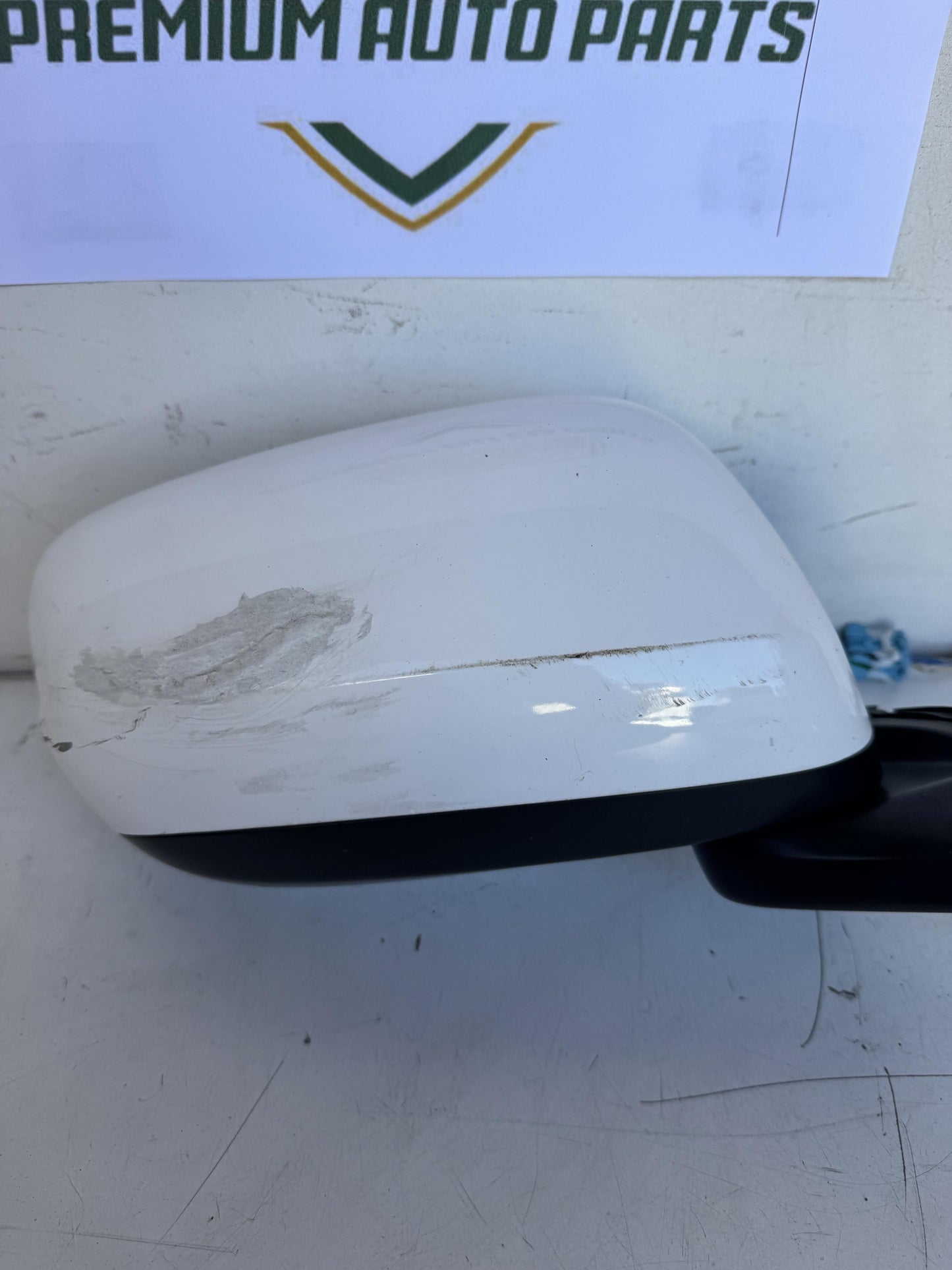 2009   Right Door Mirror