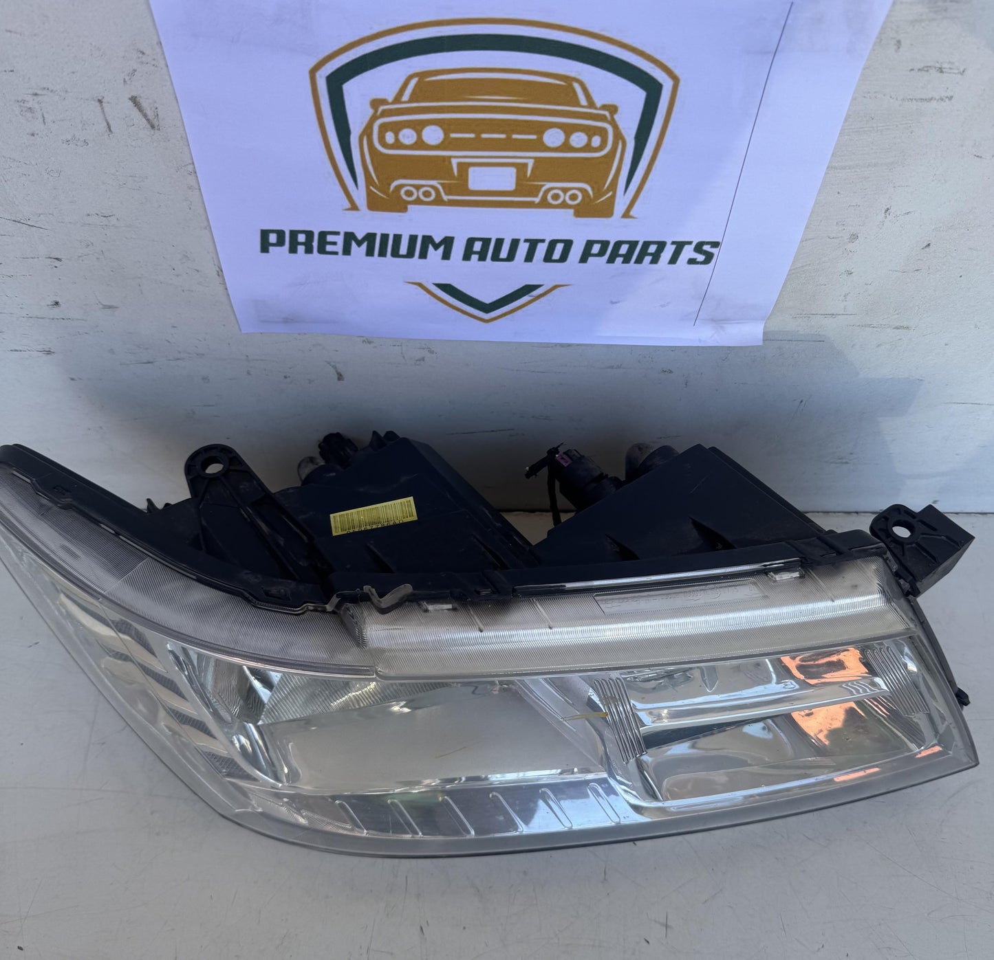 2014  JC Right Headlight