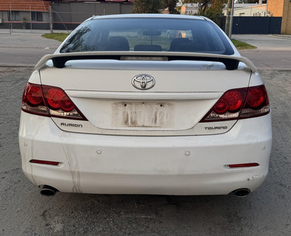 Toyota 
Aurion