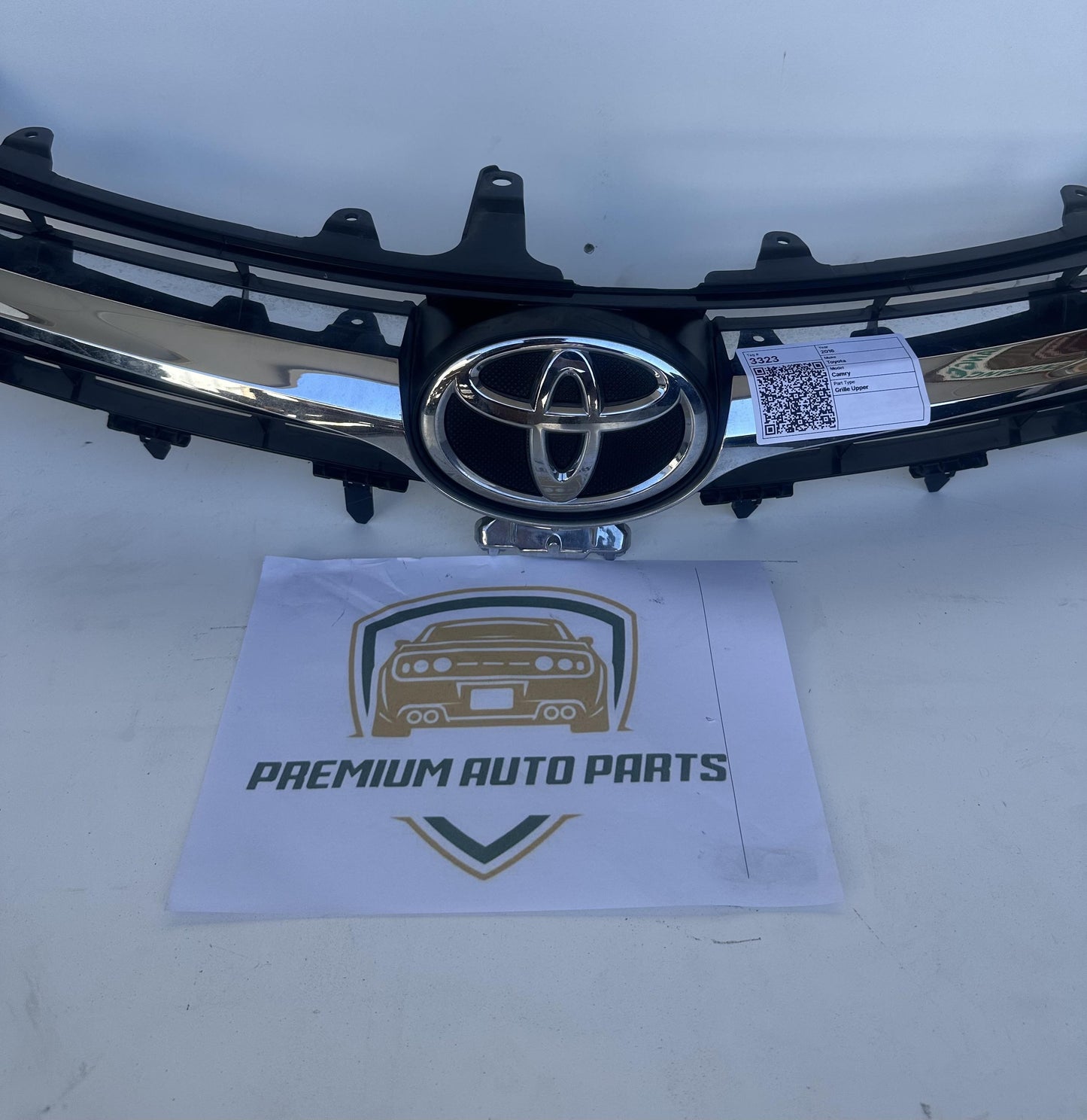 2016  XV50 Grille Upper