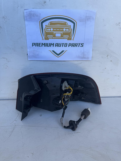 2015  UB Left Taillight