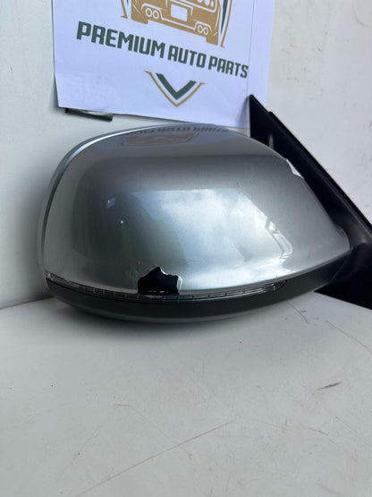 2010  8R Right Door Mirror