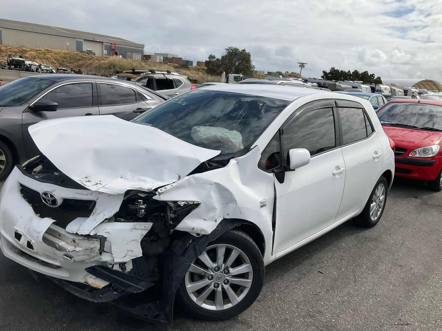 2007 Toyota Corolla  Hatchback 
Toyota
Corolla