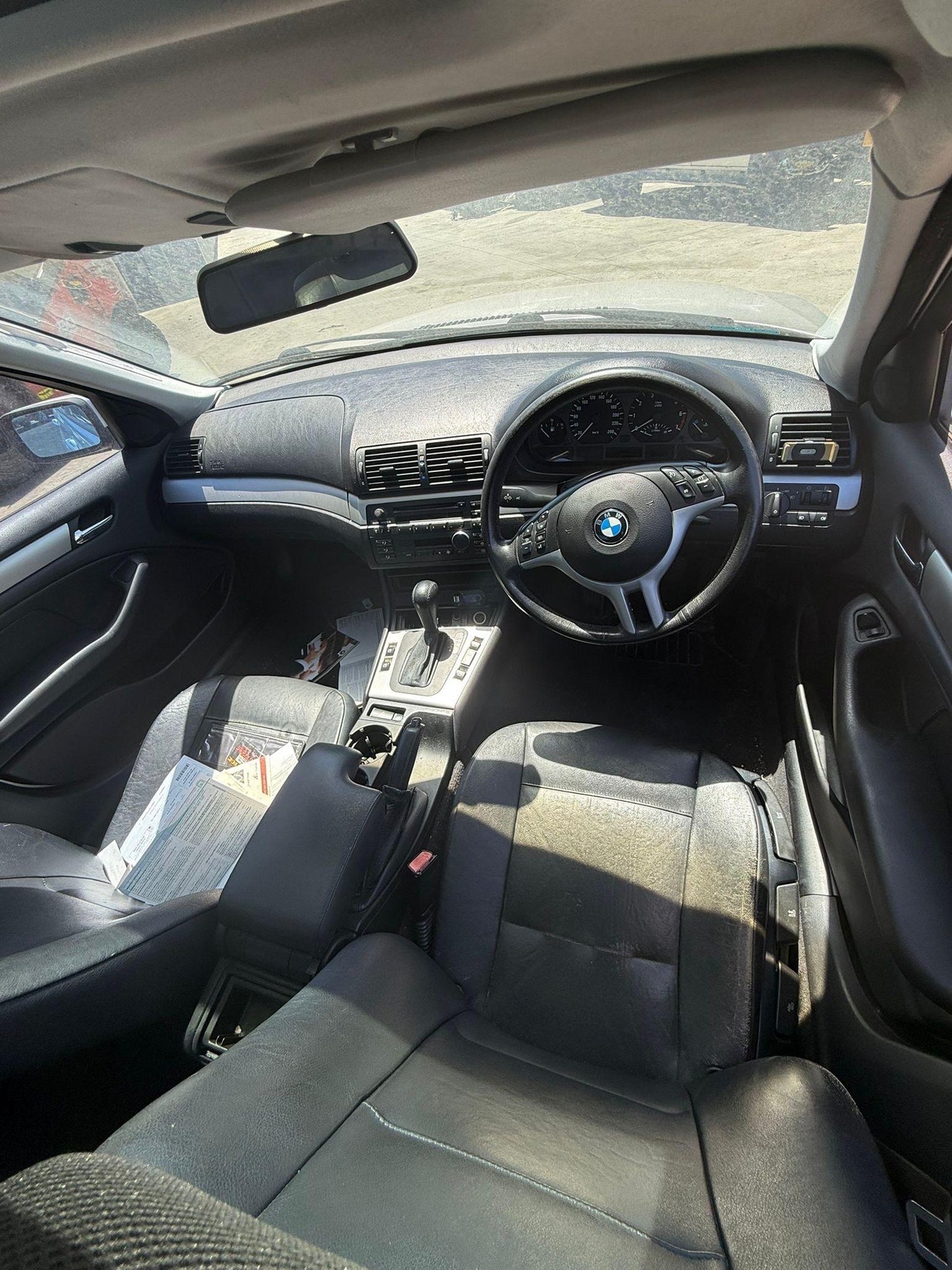 2003 BMW 318   
BMW
318