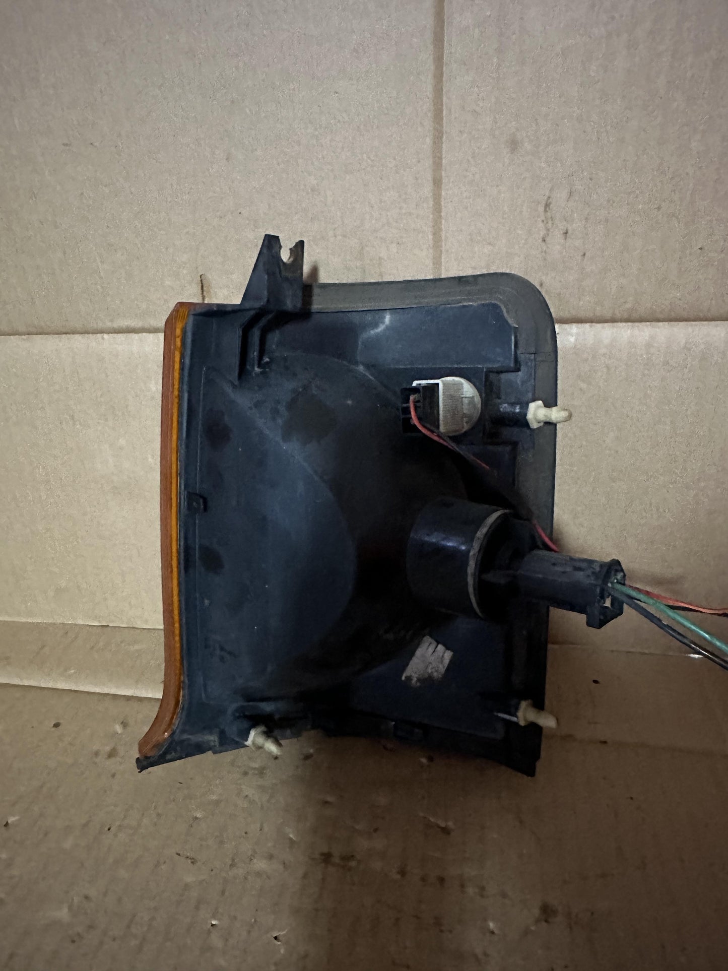 2000  II L318 Right Indicator