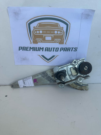 2008  E150 Left Rear Window Regulator/Motor