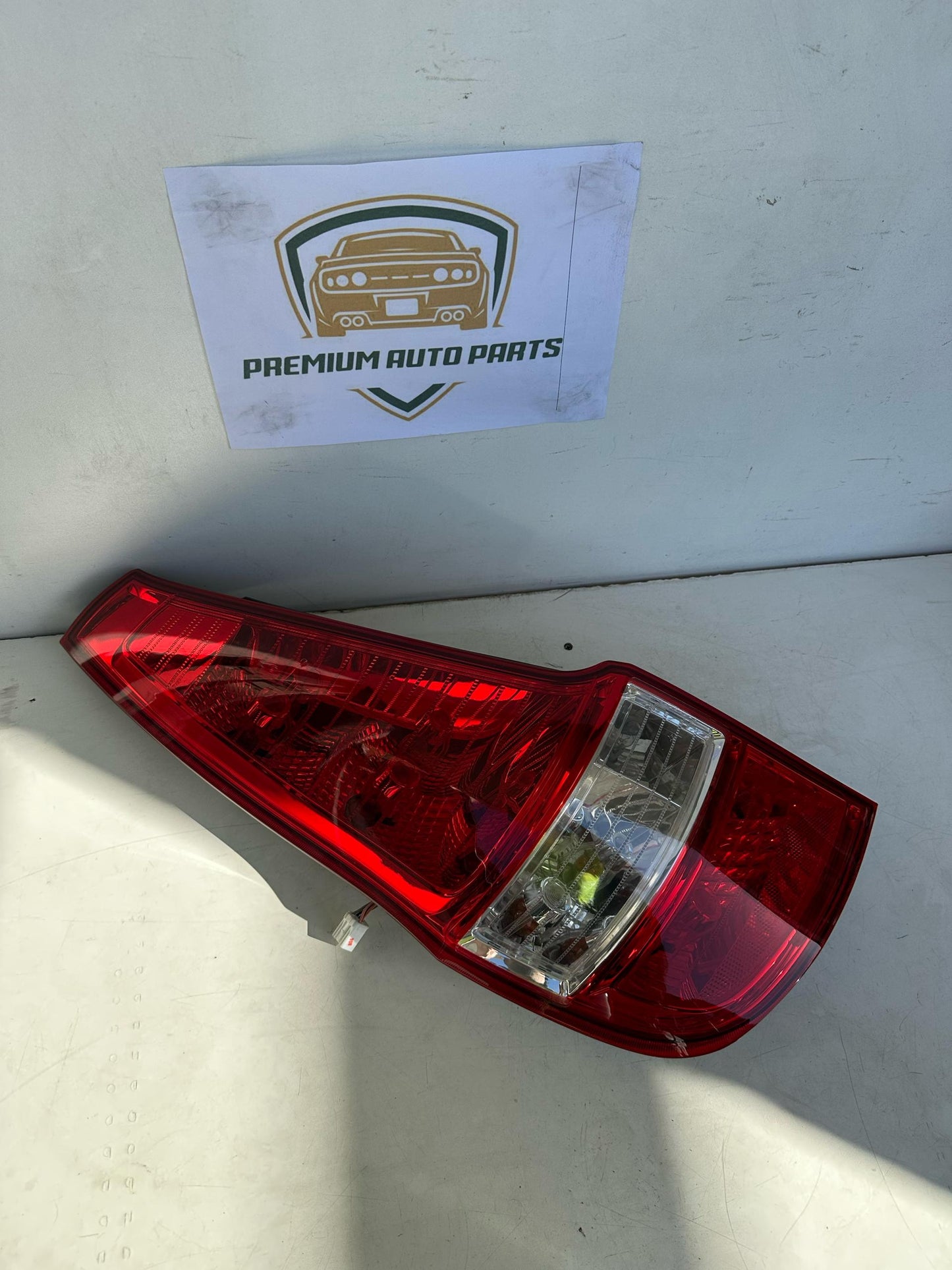 2011 Hyundai i30 Left Taillight