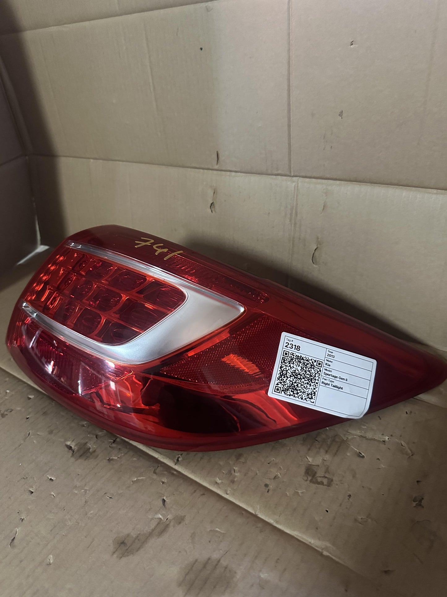 2013   Right Taillight