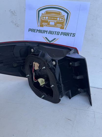2012  V BM Right Taillight